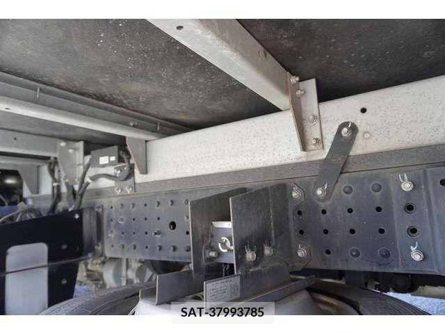 Mitsubishi CANTER 2020-06 302634-12