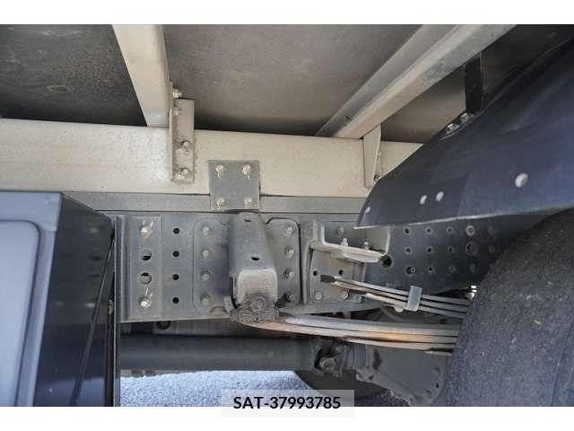 Mitsubishi CANTER 2020-06 302634-11