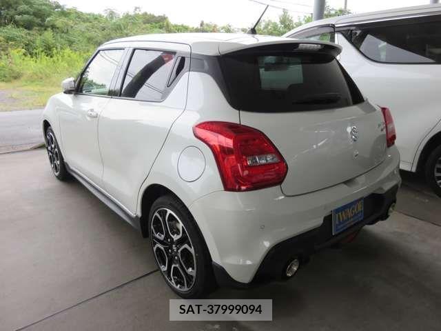 Suzuki SWIFT 2023-02 255404-3