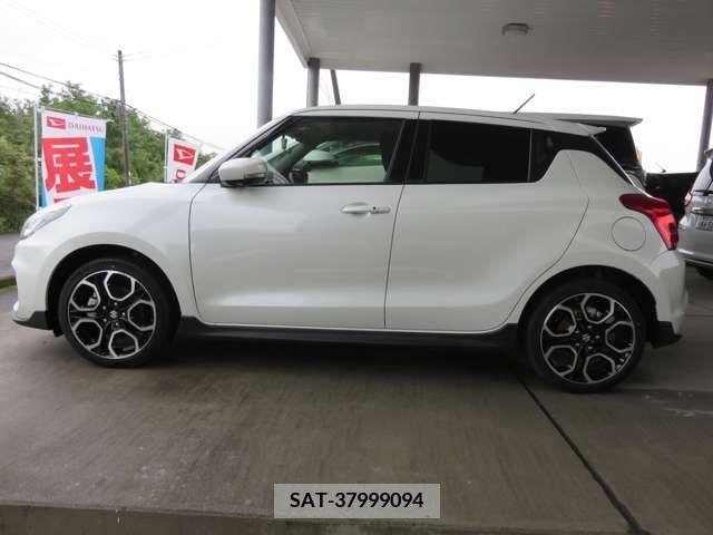Suzuki SWIFT 2023-02 255404-2