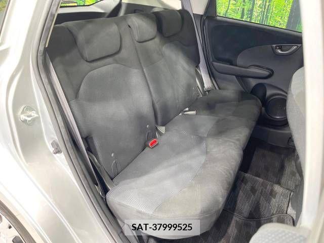 Honda FIT 2013-03 390818-9