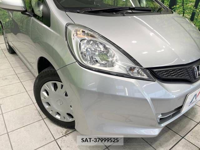 Honda FIT 2013-03 390818-12