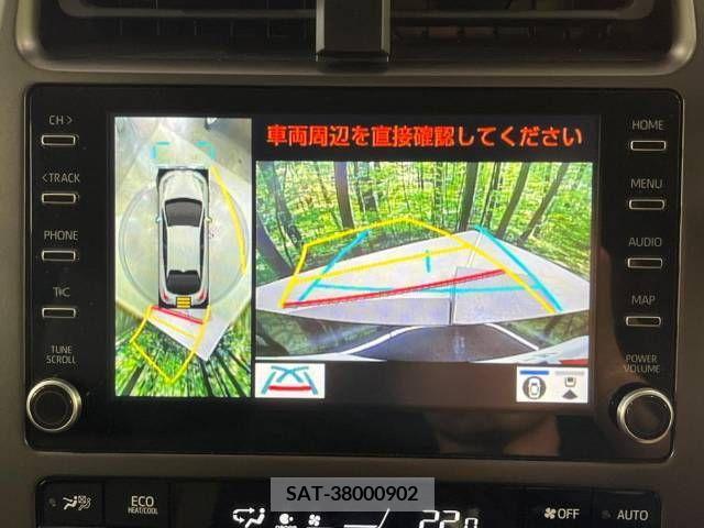 Toyota PRIUS 2021-10 283063-4
