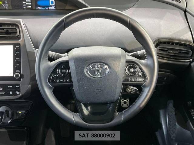 Toyota PRIUS 2021-10 283063-11