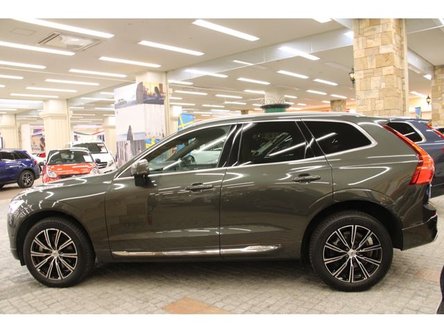 Volvo XC60 2019-08 9115-25