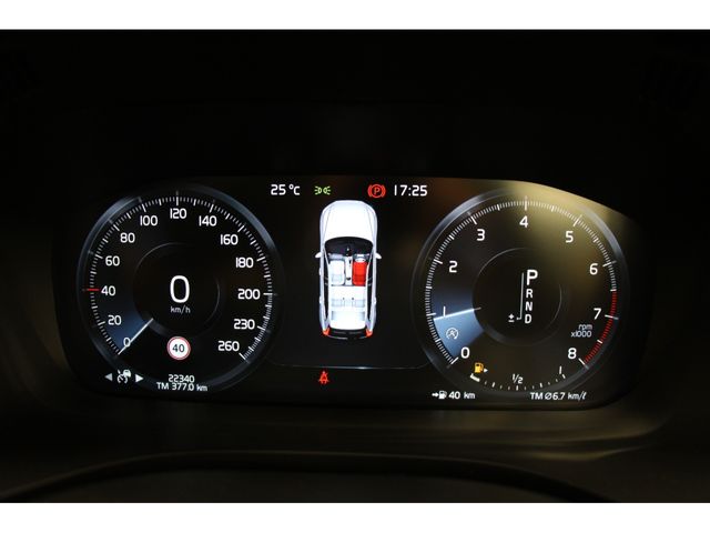 Volvo XC60 2019-08 9115-3
