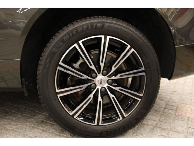 Volvo XC60 2019-08 9115-28