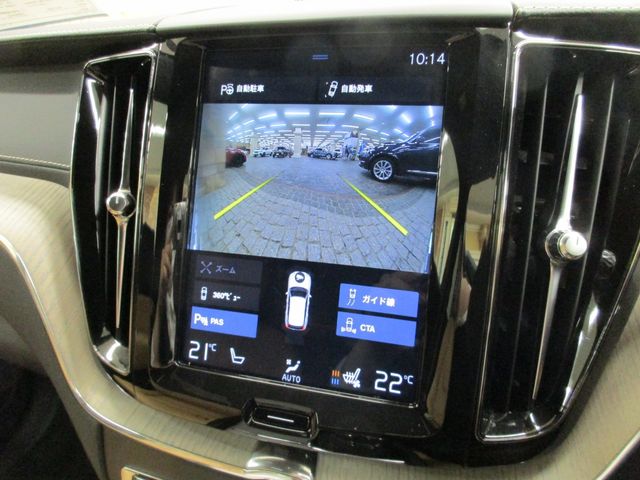 Volvo XC60 2019-08 9115-6