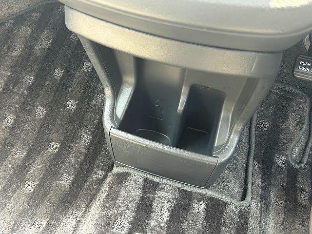 Suzuki WAGON R 2015-01 4165-23