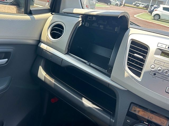 Suzuki WAGON R 2015-01 4165-22