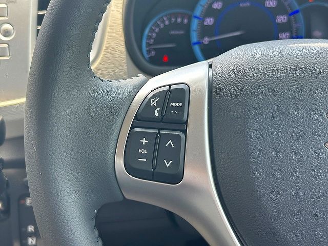 Suzuki WAGON R 2015-01 4165-5