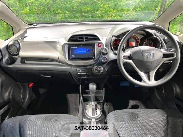 Honda FIT 2012-02 255628-1