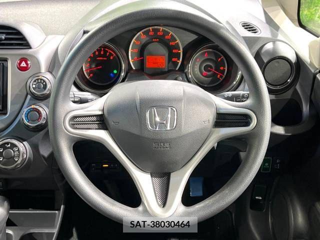 Honda FIT 2012-02 255628-11