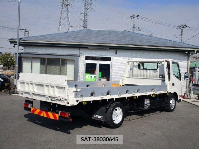 Hino DUTRO 2020-09 222494-5