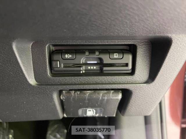Nissan NOTE 2021-05 225499-5