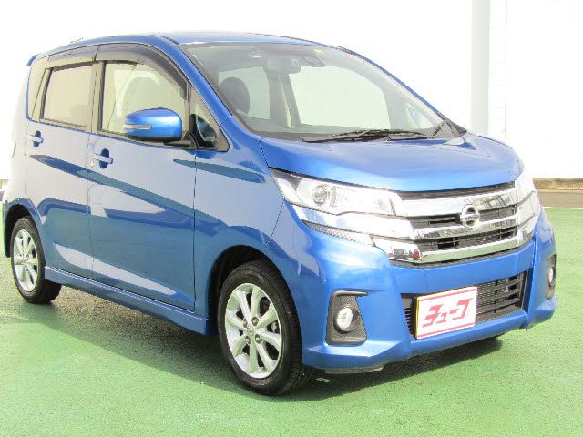 Nissan DAYZ 2018-04 192992-6