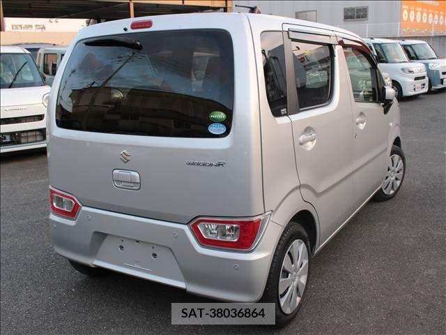 Suzuki WAGON R 2020-12 219821-2
