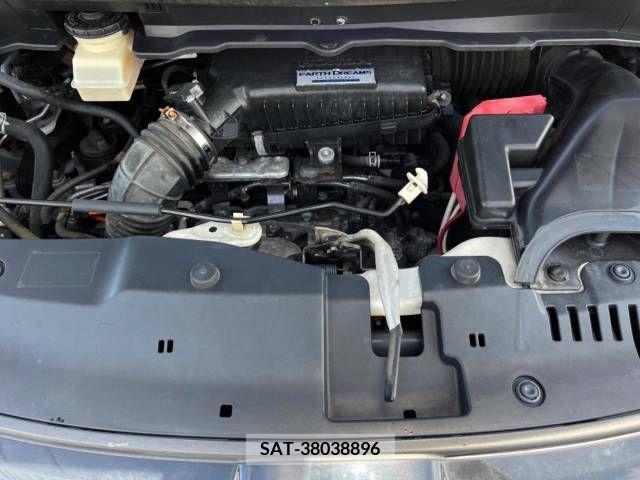 Honda e 2015-07 330811-18