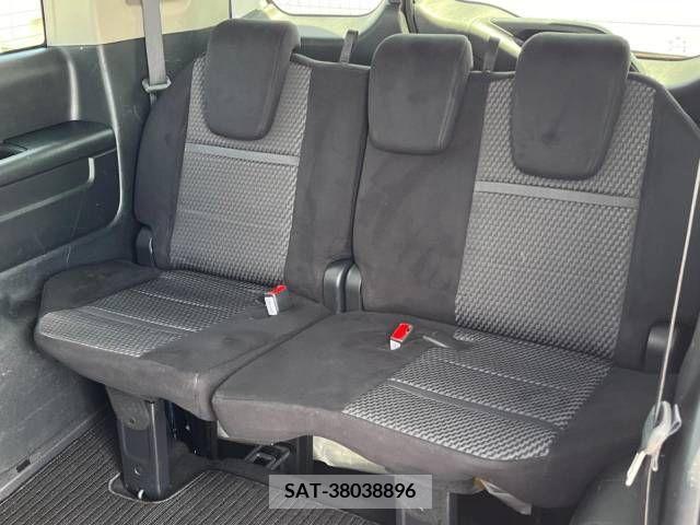 Honda e 2015-07 330811-10