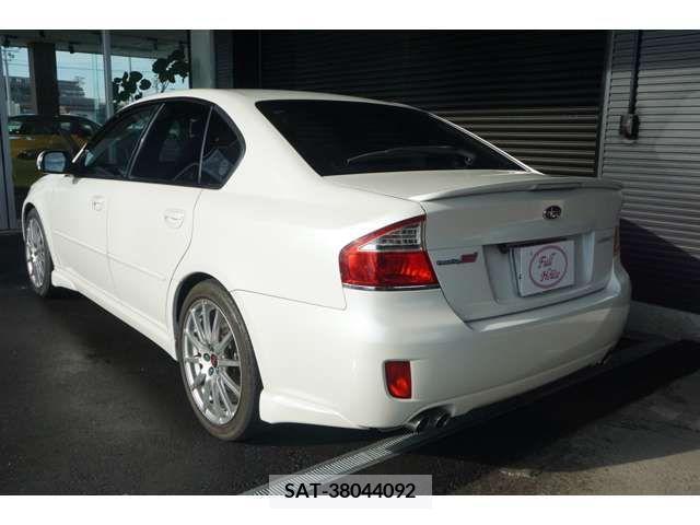 Subaru LEGACY B4 2007-10 337834-3