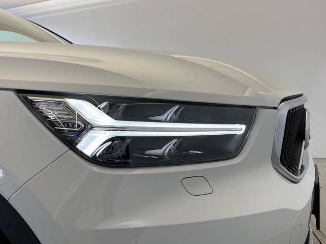 Volvo XC40 2020-12 25350-14