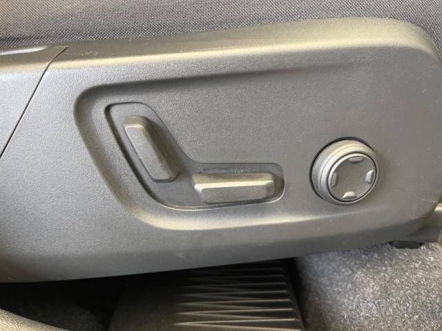 Volvo XC40 2020-12 25350-7