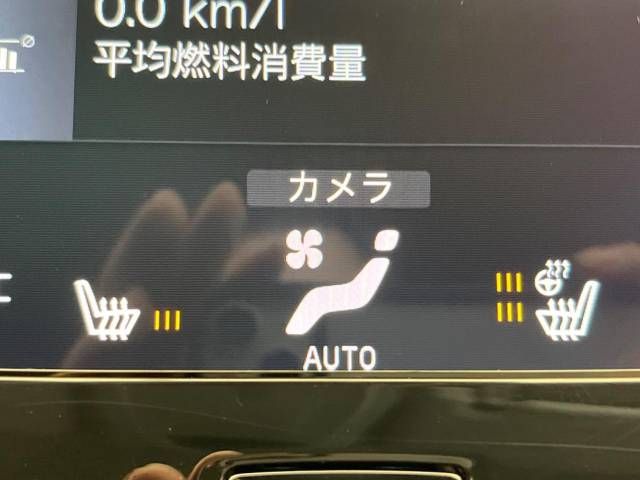 Volvo XC40 2020-12 25350-6