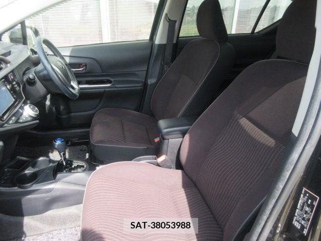 Toyota AQUA 2015-02 260389-5