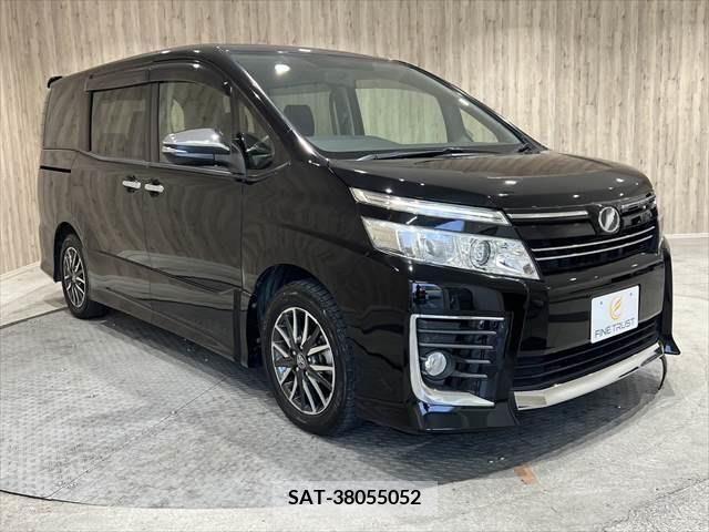 Toyota VOXY 2015-12 291118-2