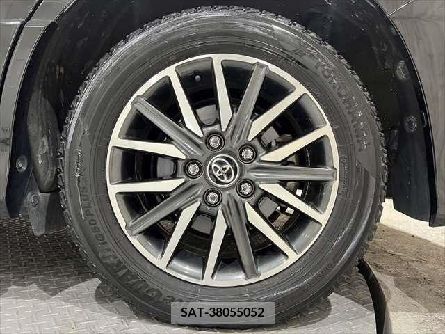 Toyota VOXY 2015-12 291118-15