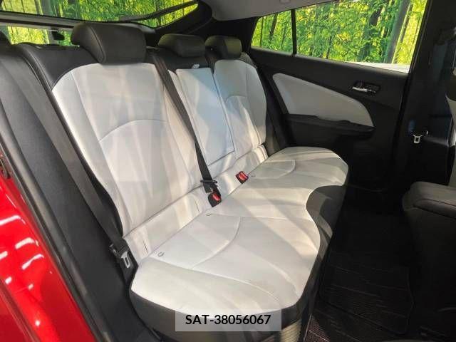 Toyota PRIUS 2016-08 342221-9