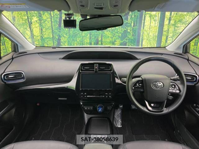 Toyota PRIUS 2020-07 212017-1