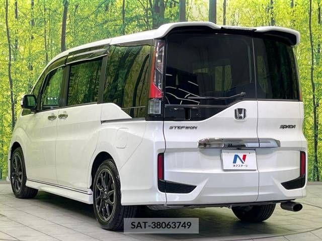 Honda STEP WGN 2016-11 368842-18