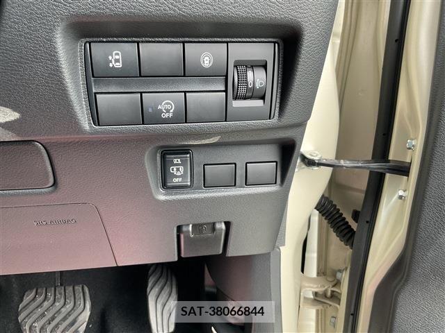 Nissan ROOX 2020-12 354396-10