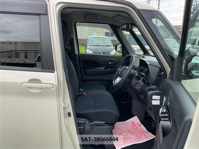 Nissan ROOX 2020-12 354396-14