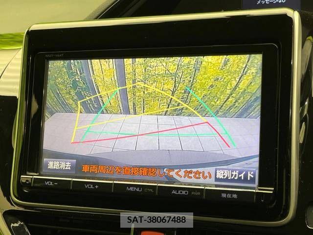 Toyota VOXY 2015-07 381675-5