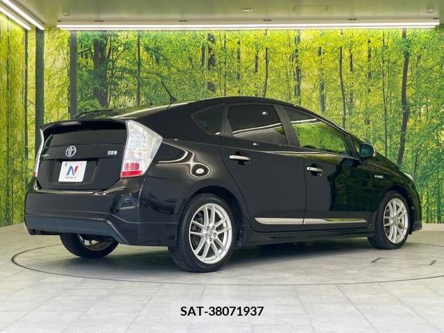 Toyota PRIUS 2009-10 380197-18