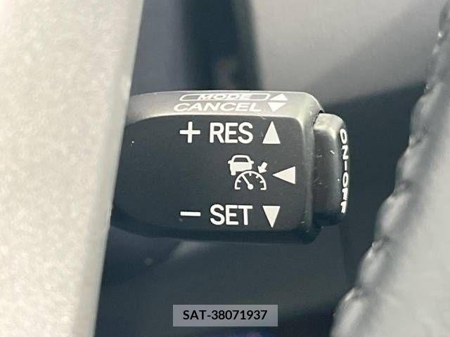 Toyota PRIUS 2009-10 380197-5
