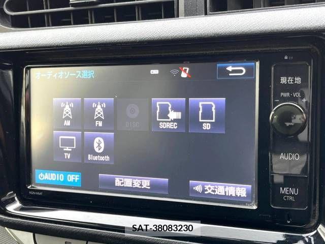 Toyota AQUA 2015-03 292494-3