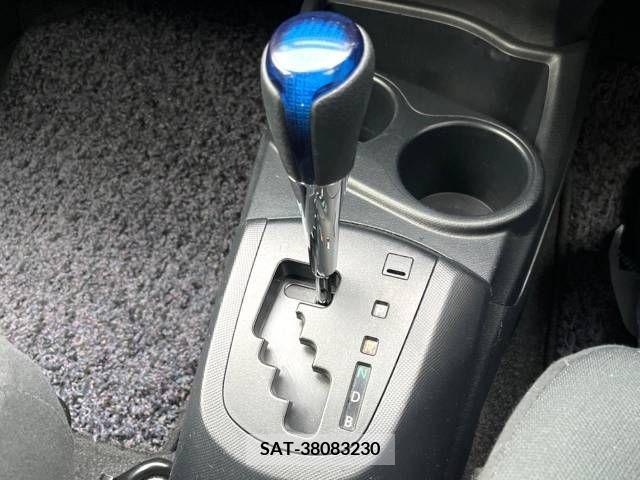 Toyota AQUA 2015-03 292494-8