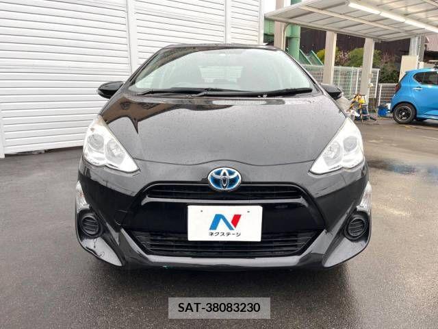 Toyota AQUA 2015-03 292494-15