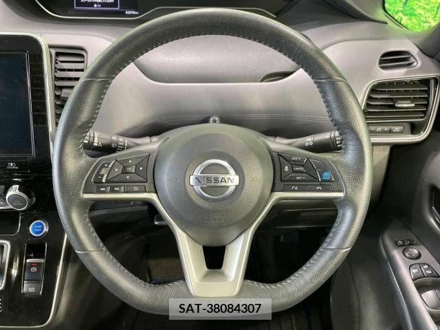 Nissan SERENA 2019-09 382536-12