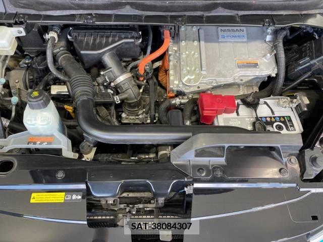 Nissan SERENA 2019-09 382536-18