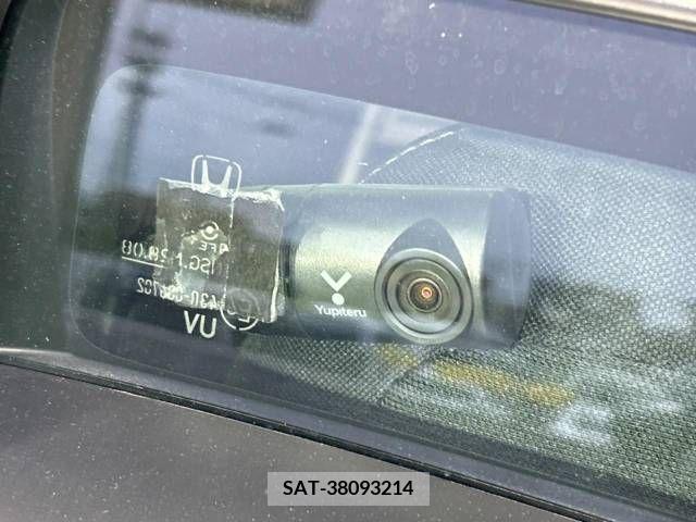 Honda S660 2020-08 228810-18