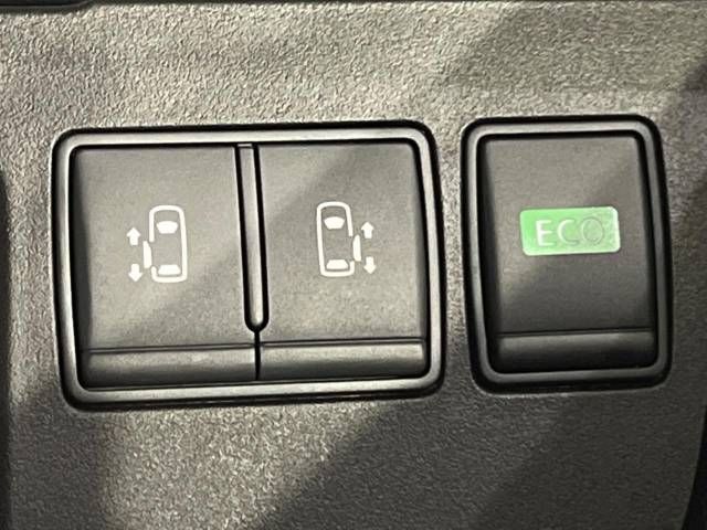 Nissan SERENA 2015-02 17754-5