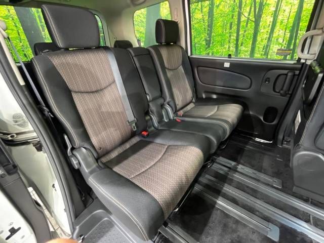 Nissan SERENA 2015-02 17754-8