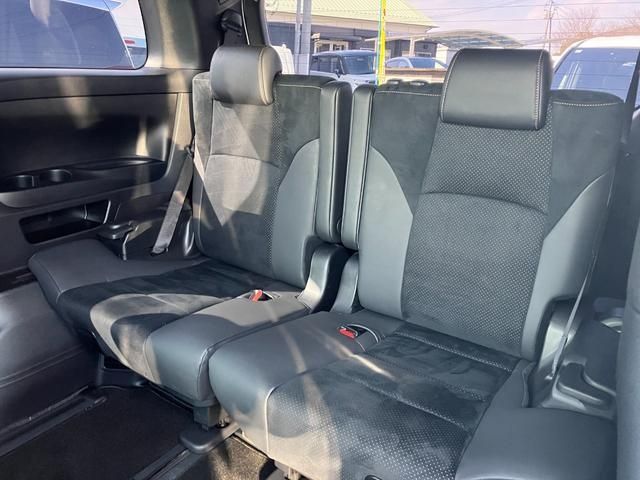 Toyota VELLFIRE 2023-01 181927-9