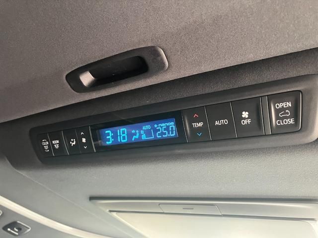 Toyota VELLFIRE 2023-01 181927-27