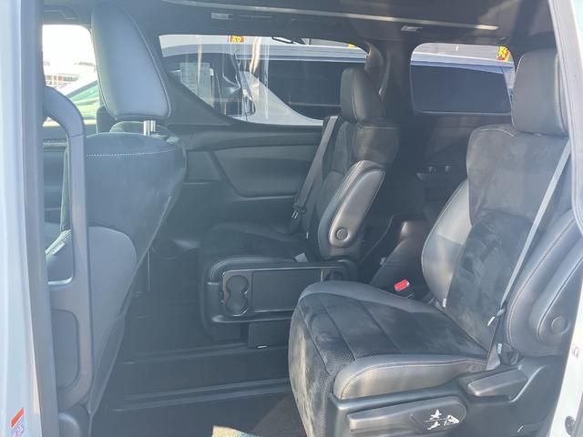 Toyota VELLFIRE 2023-01 181927-8