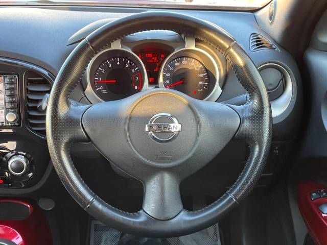 Nissan JUKE 2010-06 193477-19